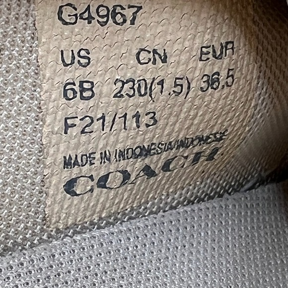 Coach Clip Low Top Sneaker Womens 6B Brown Khaki Signature Monogram Canvas G4967 - Picture 9 of 10